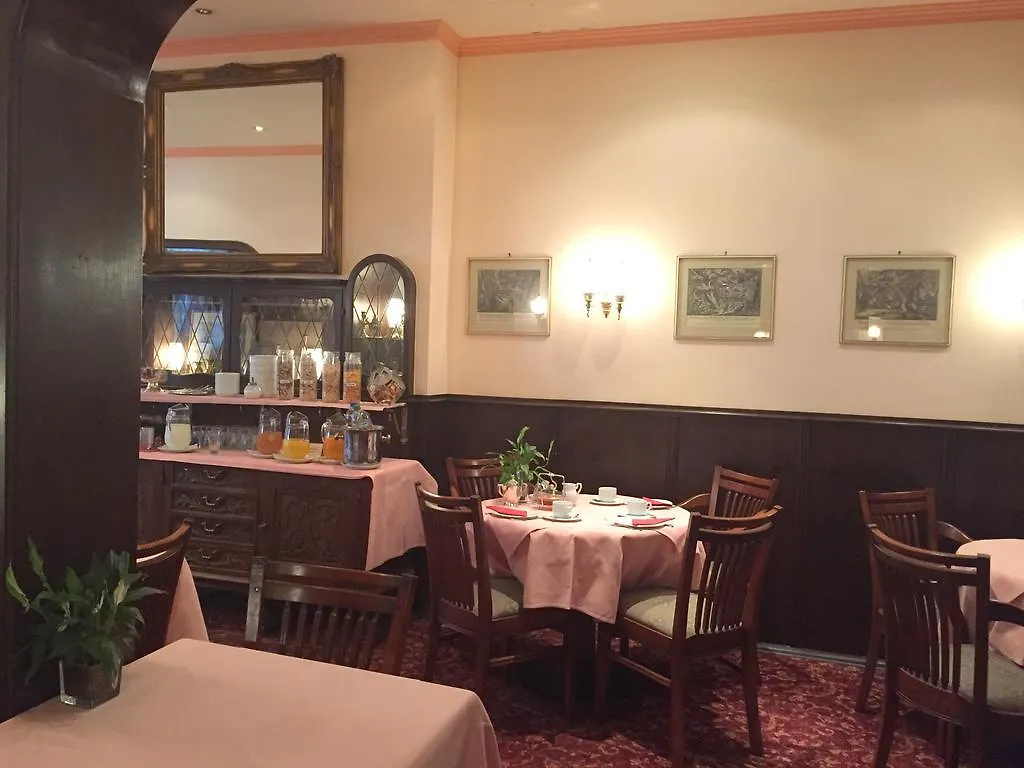 Hotel Bismarck Duesseldorf 3*, Дюссельдорф